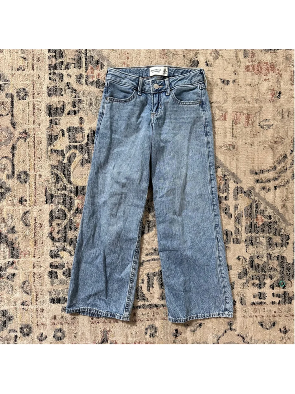Girls Abercrombie Kids Low Rise Baggy Jeans Size 8 Blue